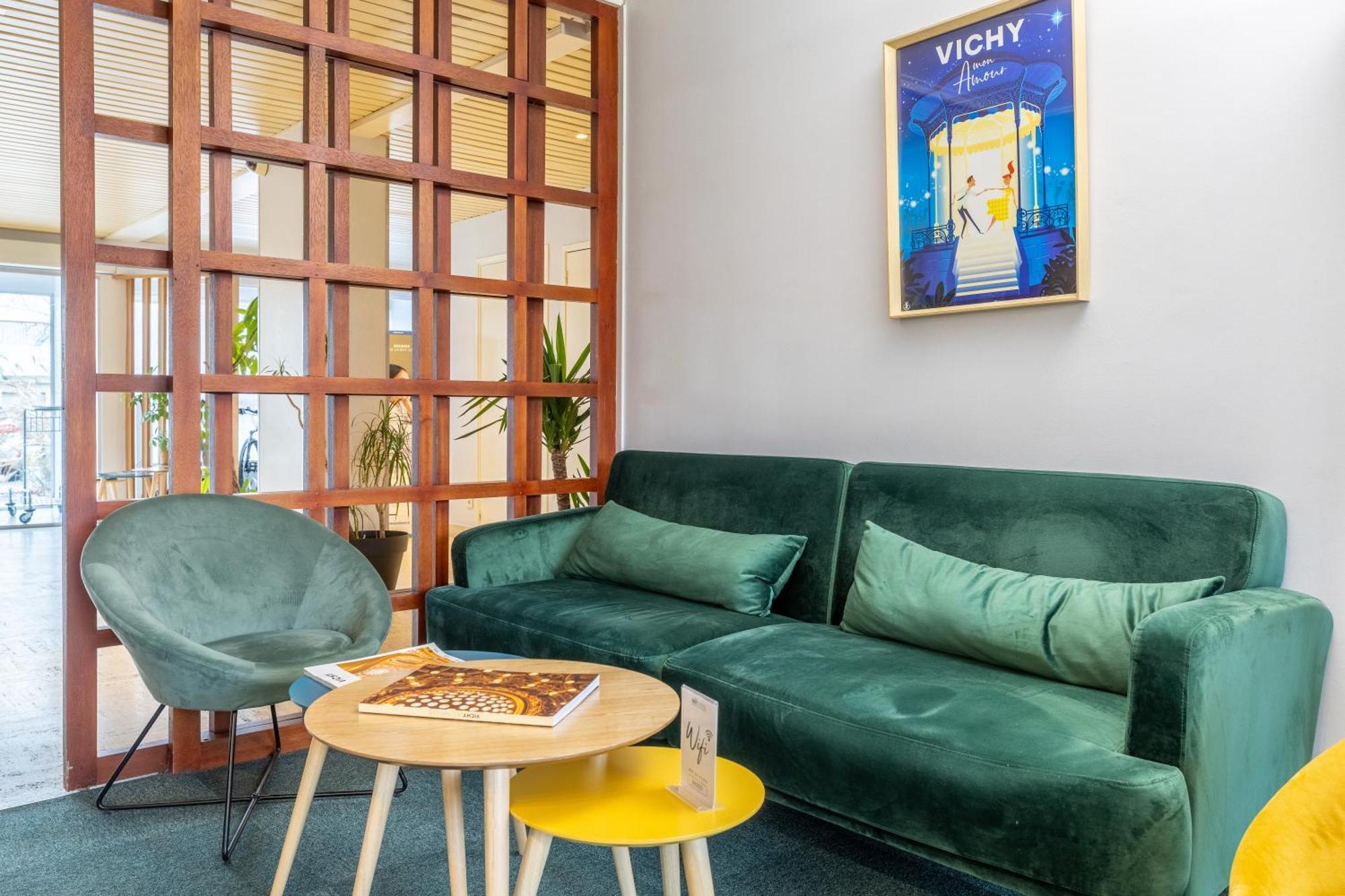 Brit Hotel Le Parc Vichy Bellerive-sur-Allier Exterior foto