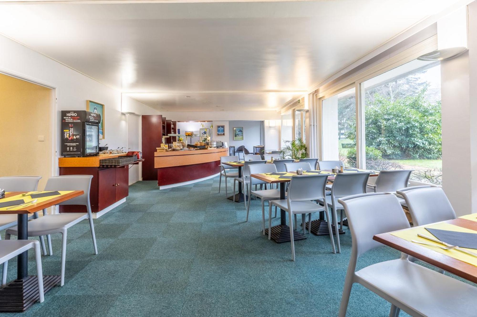 Brit Hotel Le Parc Vichy Bellerive-sur-Allier Exterior foto